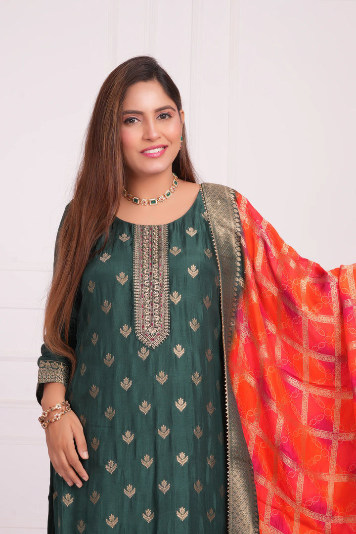 Women Ethnic Motifs and Zari Embroidered Kurta with Trouser & Banarsi Dupatta