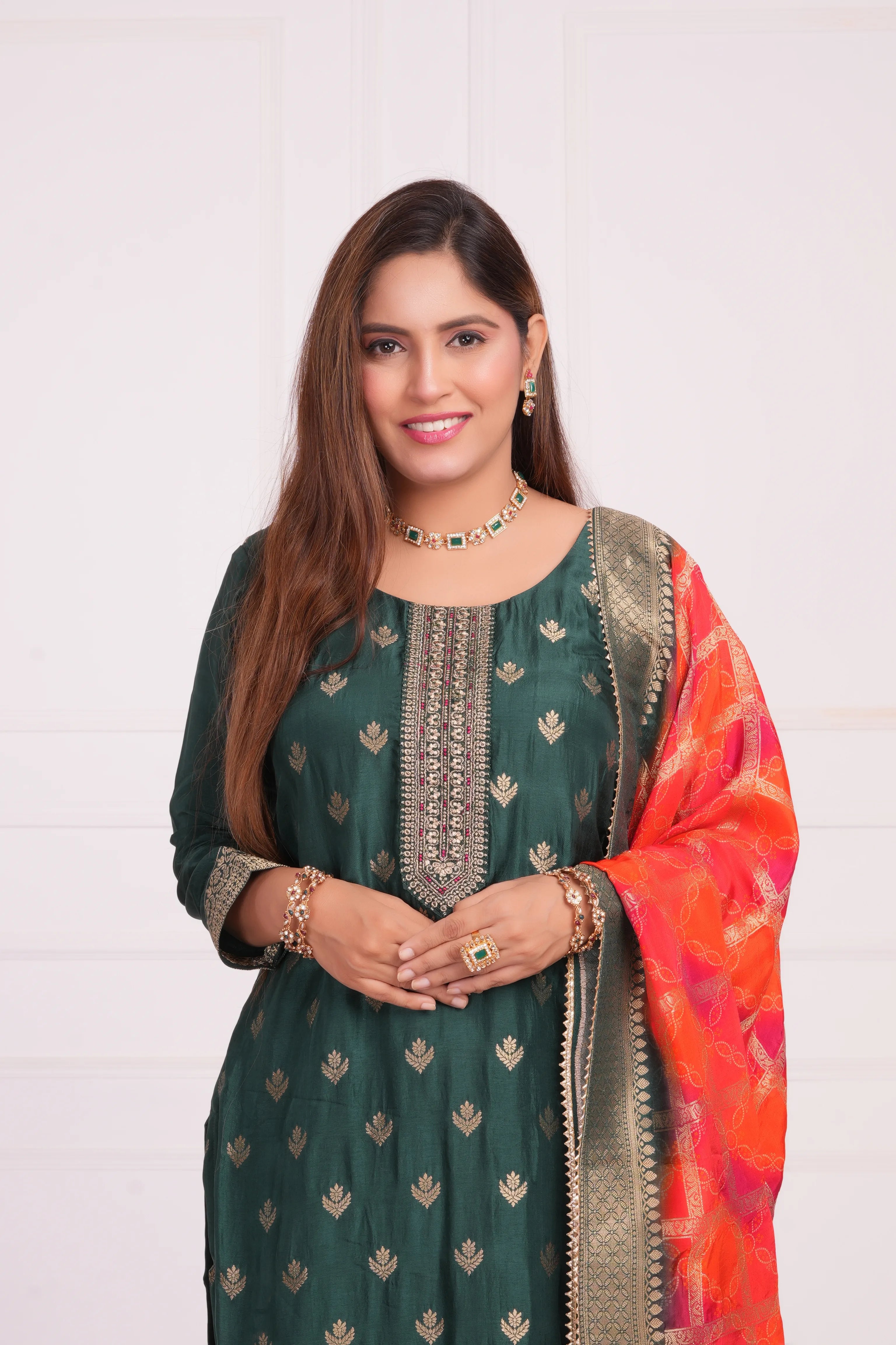 Women Ethnic Motifs and Zari Embroidered Kurta with Trouser & Banarsi Dupatta