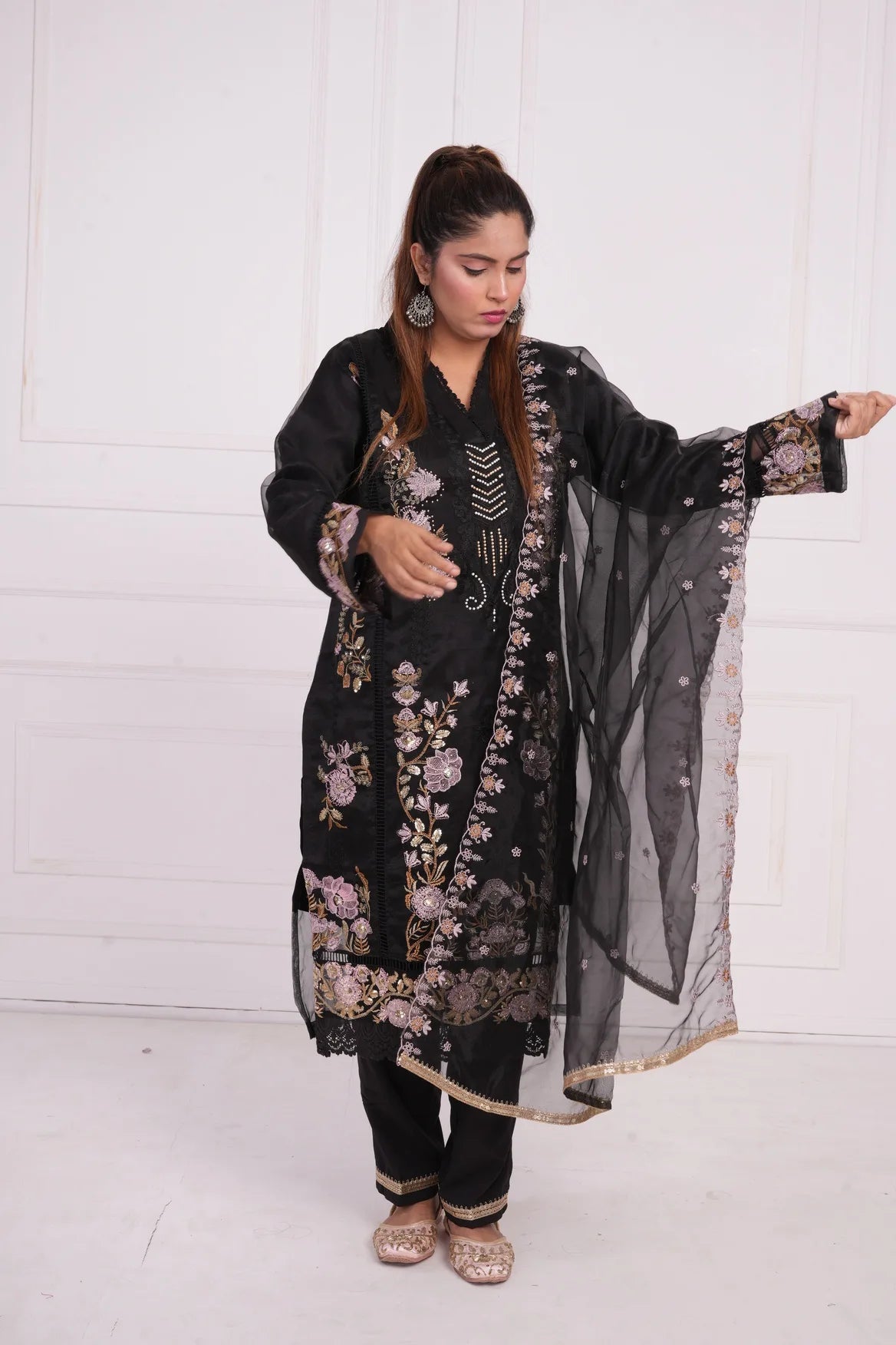 Ethnic motif zari sequinned embroidered silk kurta pant and dupatta