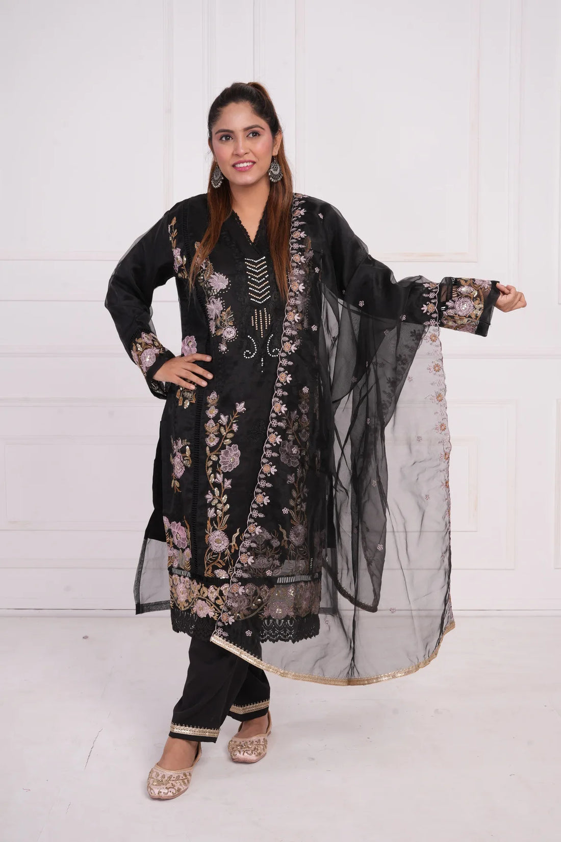 Ethnic motif zari sequinned embroidered silk kurta pant and dupatta