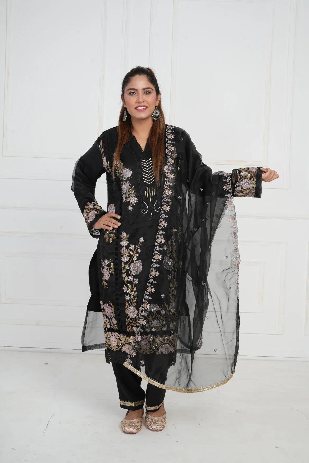 Ethnic motif zari sequinned embroidered silk kurta pant and dupatta
