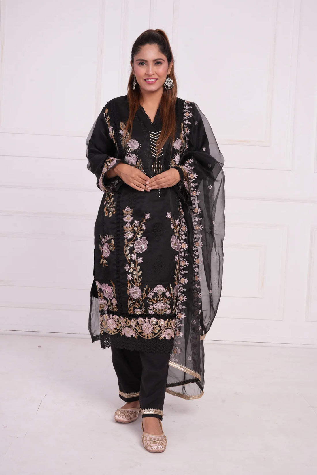 Ethnic motif zari sequinned embroidered silk kurta pant and dupatta