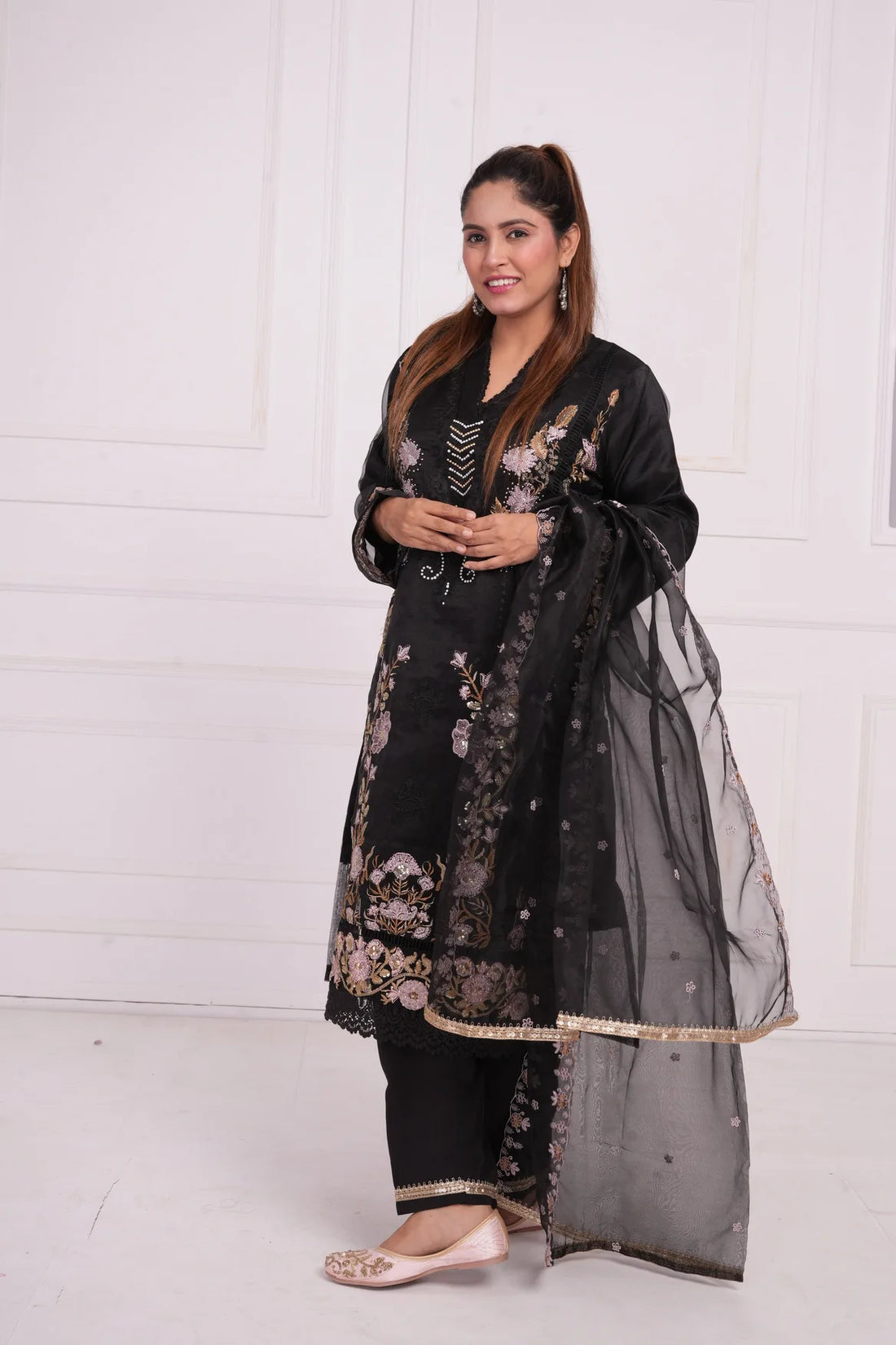 Ethnic motif zari sequinned embroidered silk kurta pant and dupatta