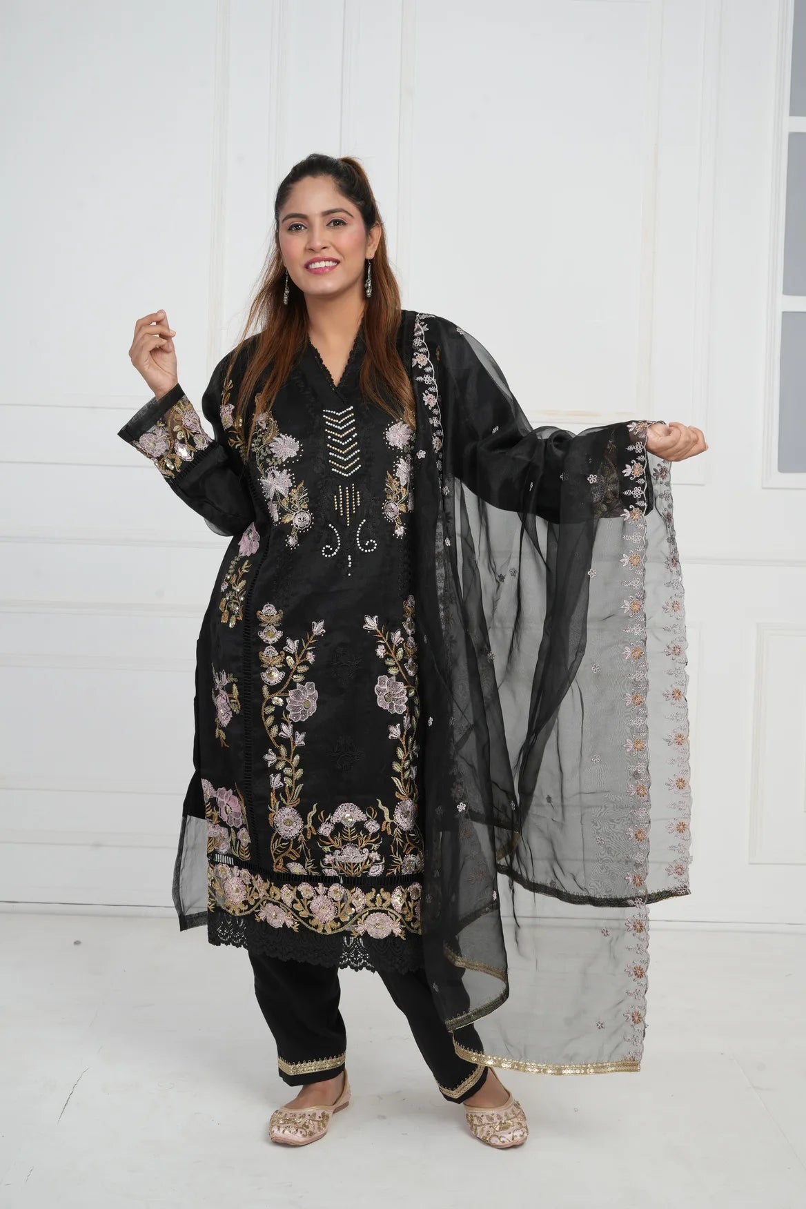 Ethnic motif zari sequinned embroidered silk kurta pant and dupatta