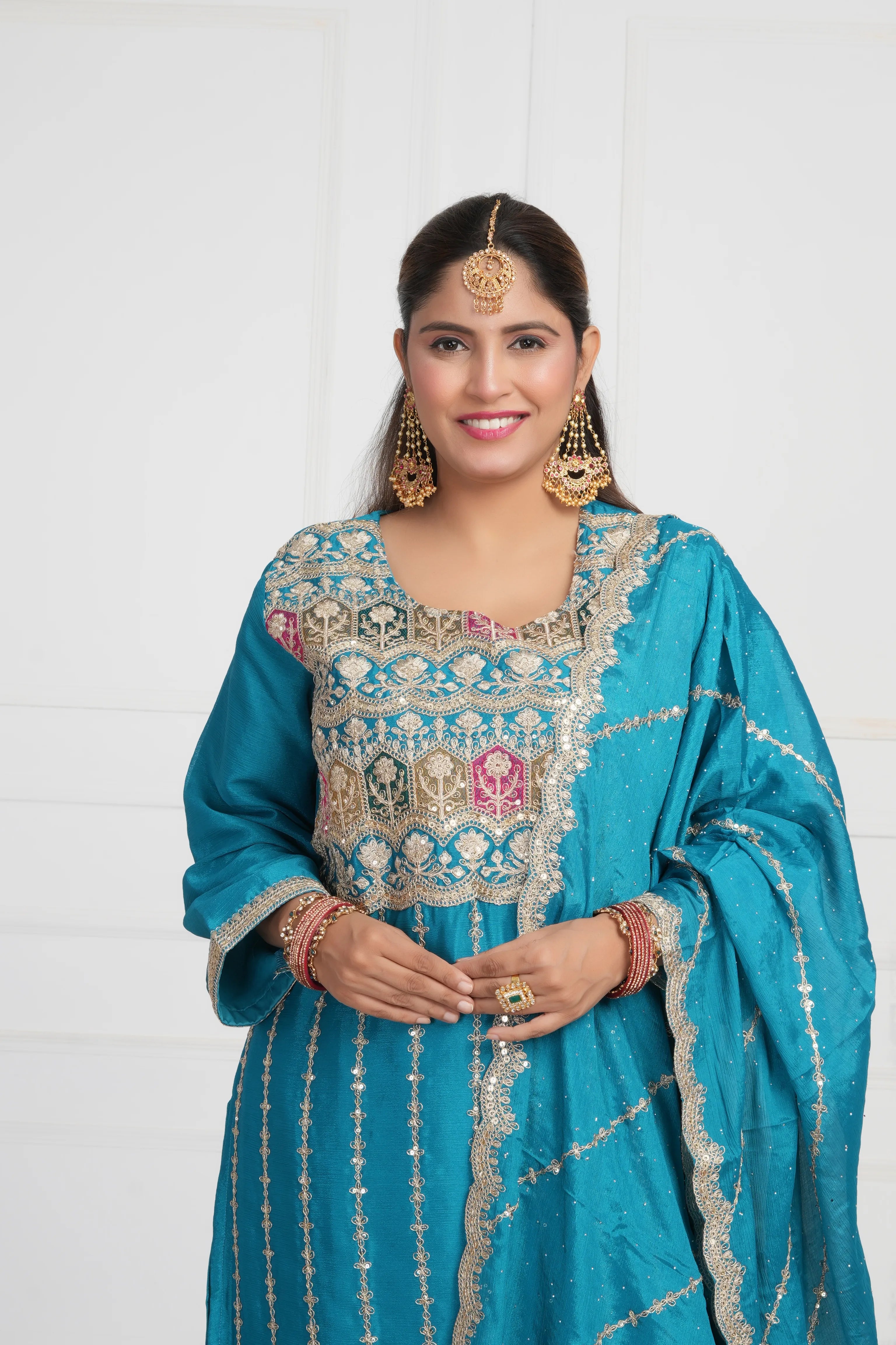 Women Ethnic motif and Zari embroidered Kurta With Sharara & Dupatta