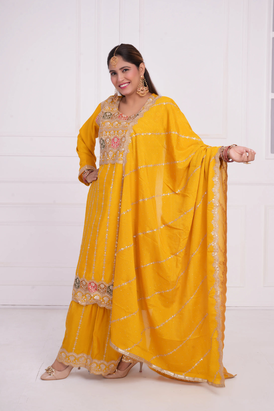 Women Ethnic motif and Zari embroidered Kurta With Sharara & Dupatta