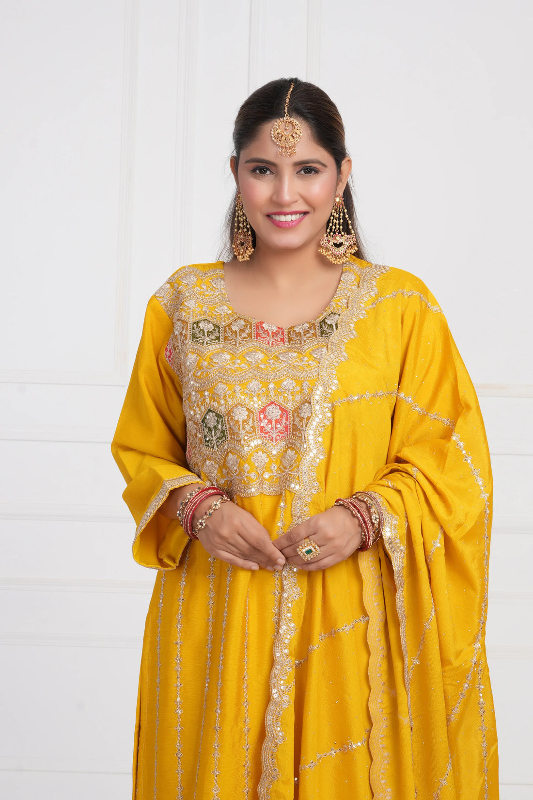 Women Ethnic motif and Zari embroidered Kurta With Sharara & Dupatta