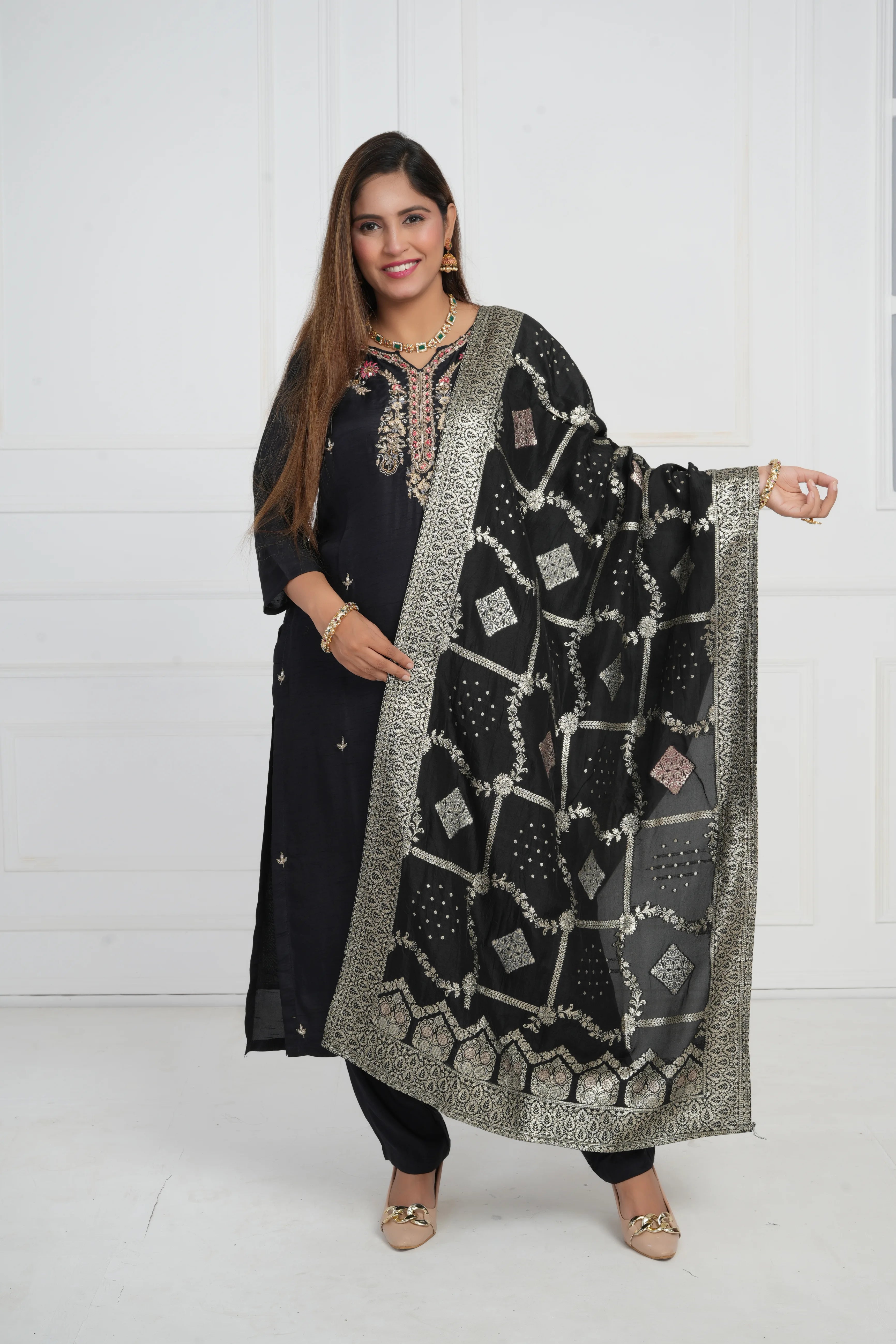 Ethnic motif zari sequinned embroidered silk kurta pant and dupatta
