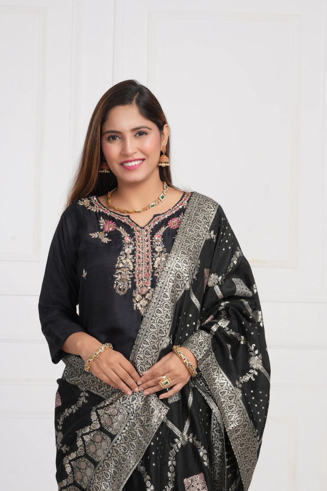 Ethnic motif zari sequinned embroidered silk kurta pant and dupatta