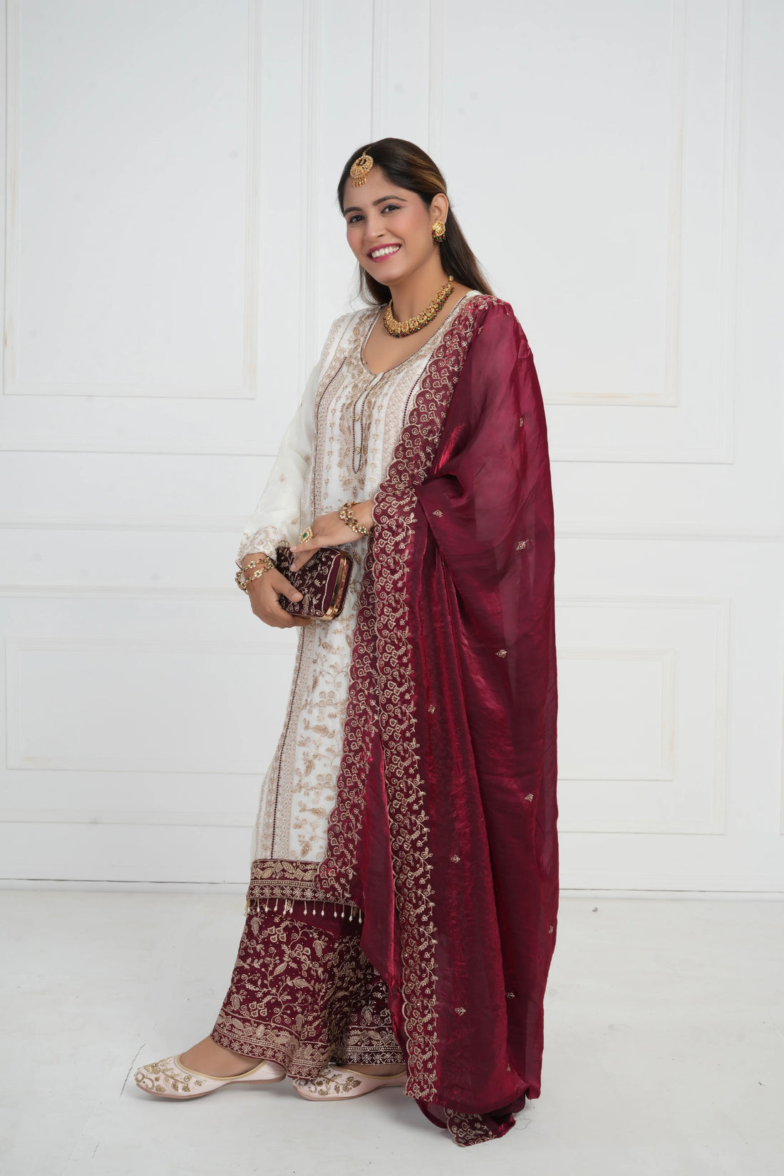 Women Ethnic motif and Zari embroidered Kurta With Sharara & Dupatta