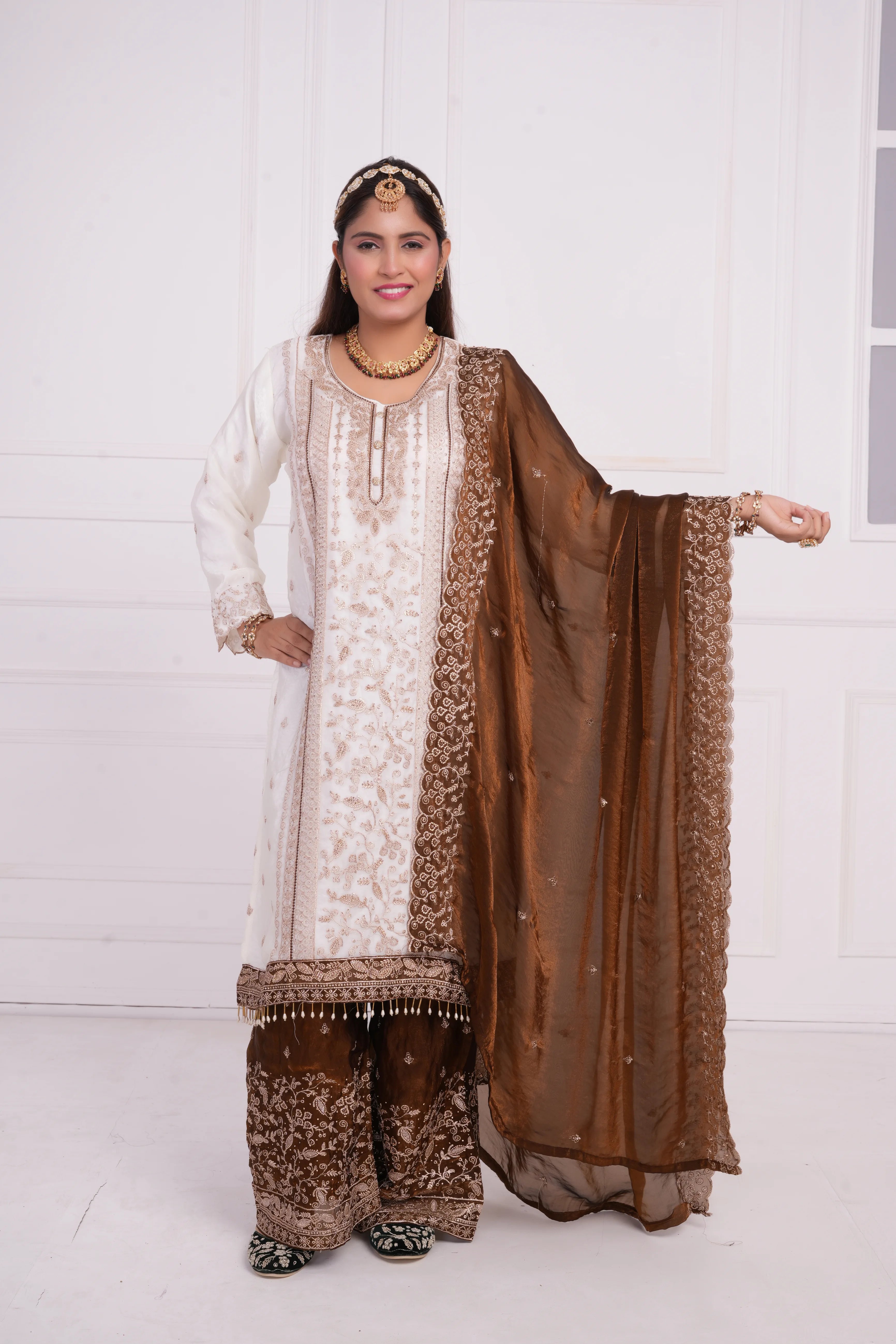 Women Ethnic motif and Zari embroidered Kurta With Sharara & Dupatta