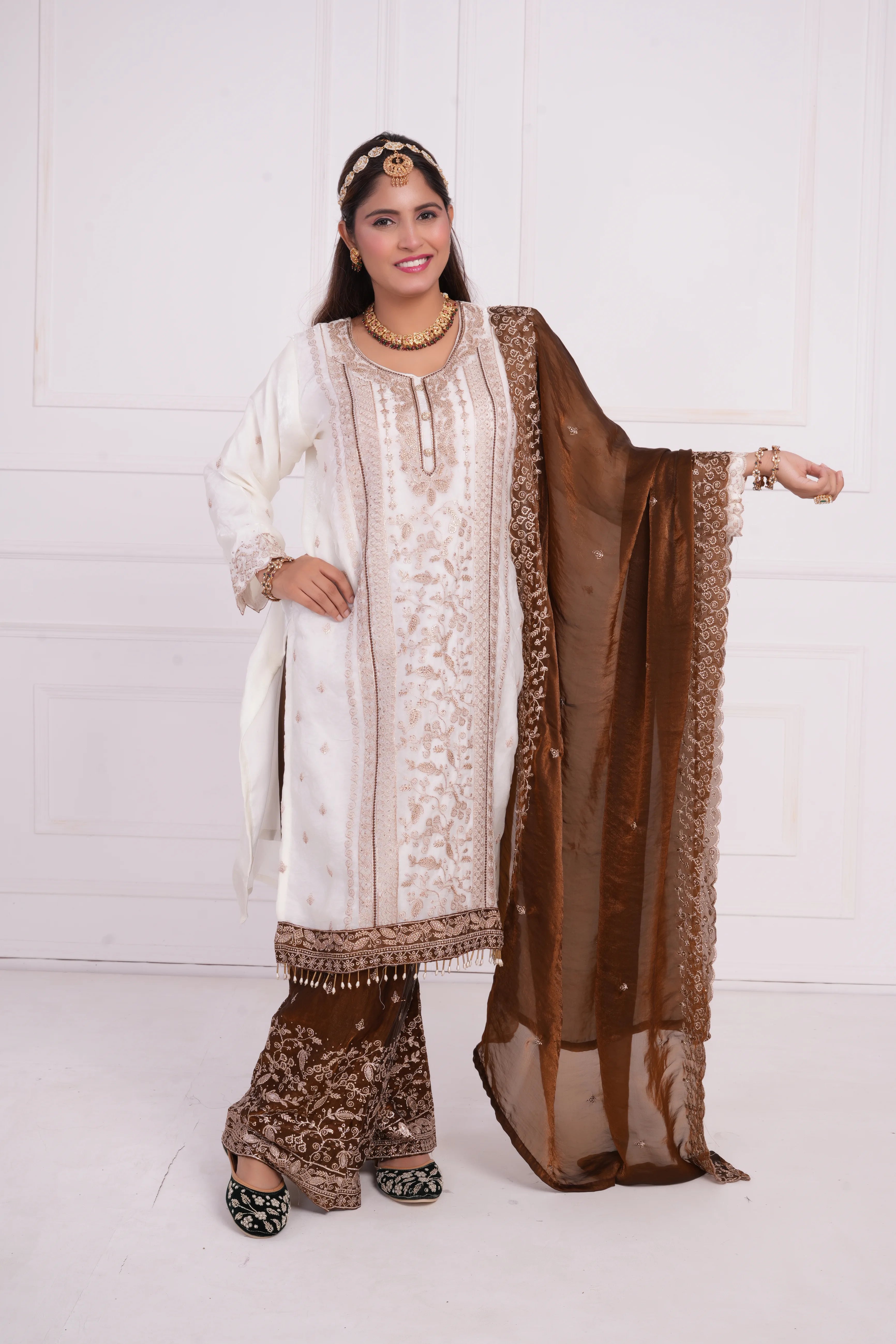 Women Ethnic motif and Zari embroidered Kurta With Sharara & Dupatta