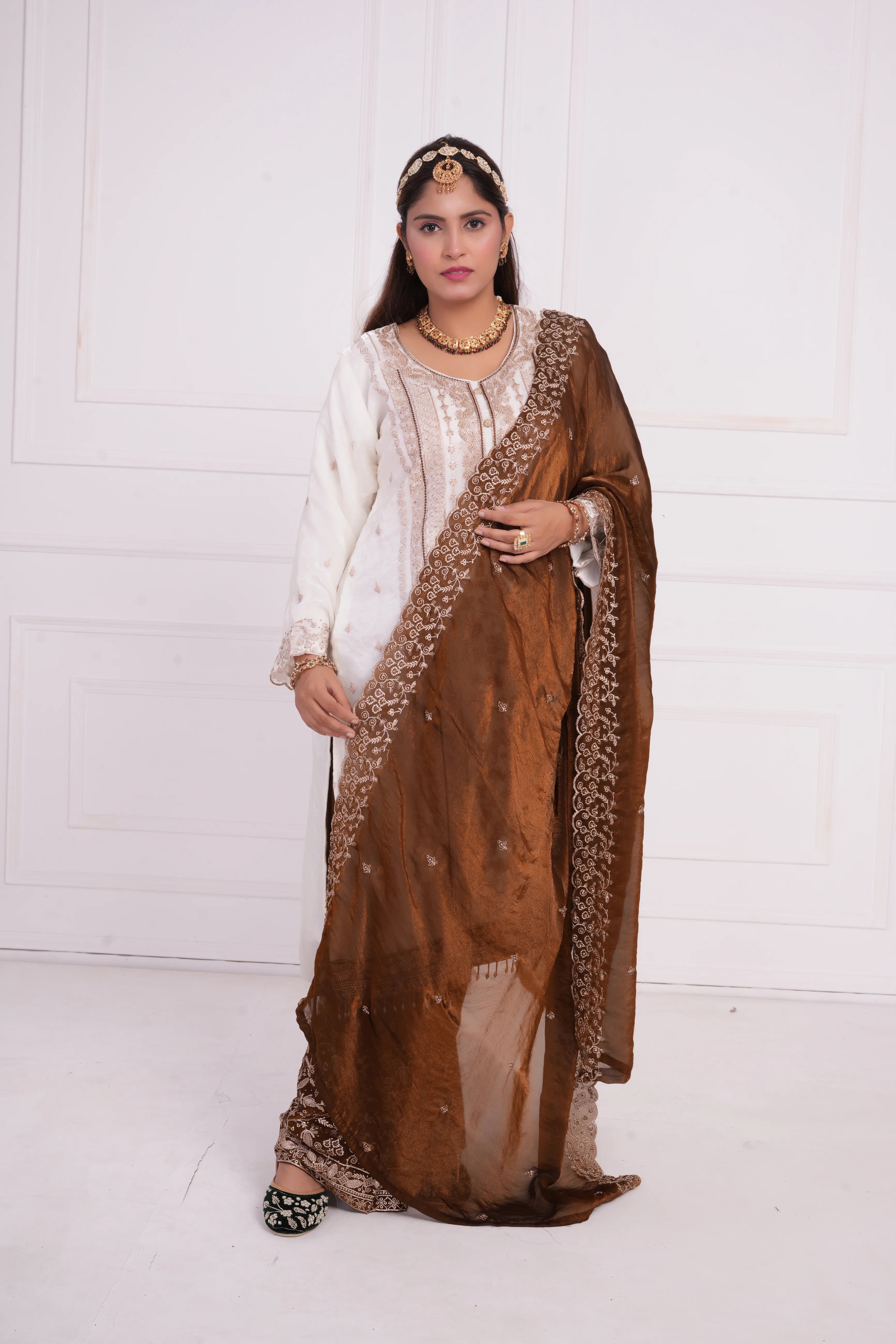 Women Ethnic motif and Zari embroidered Kurta With Sharara & Dupatta