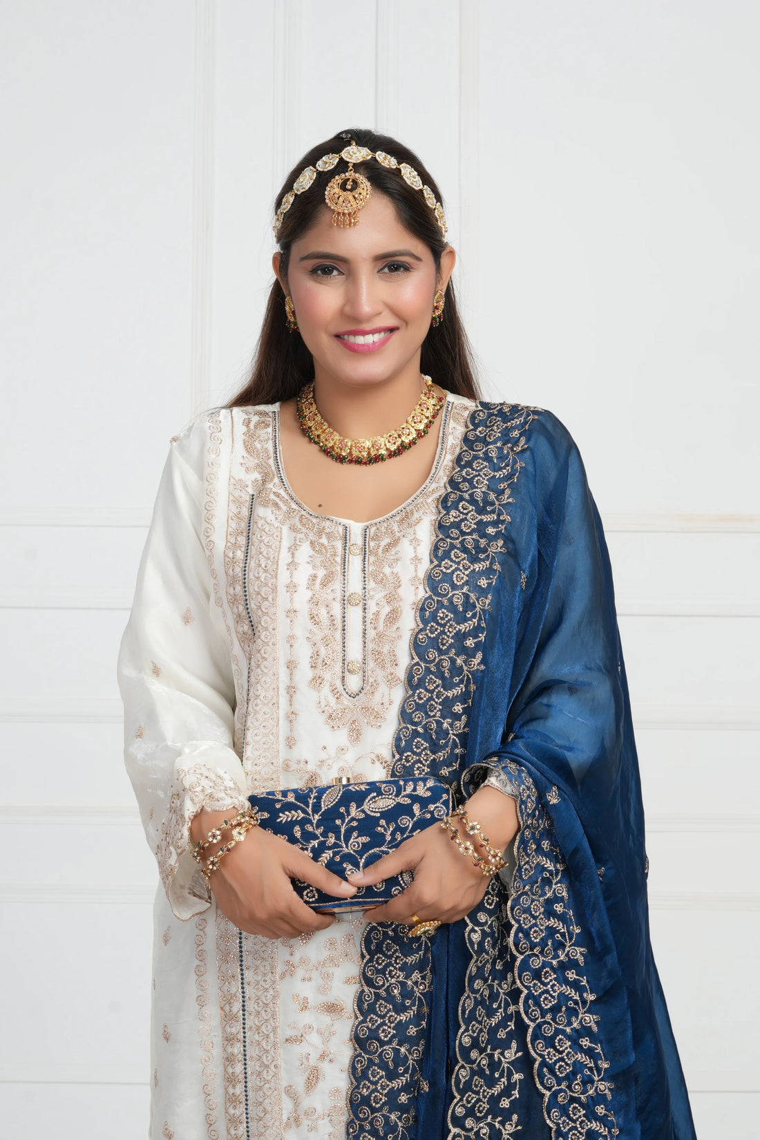 Women Ethnic motif and Zari embroidered Kurta With Sharara & Dupatta
