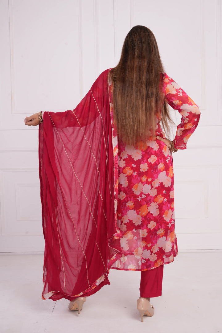 Ethnic motif zari sequinned embroidered silk kurta pant and dupatta