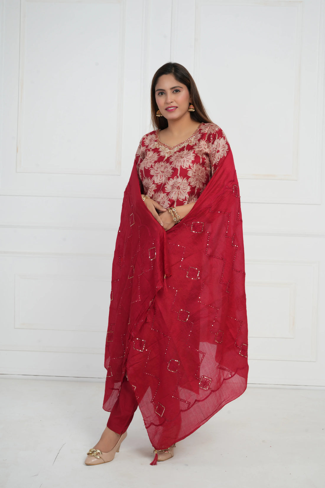 Ethnic motif zari sequinned embroidered silk kurta pant and dupatta