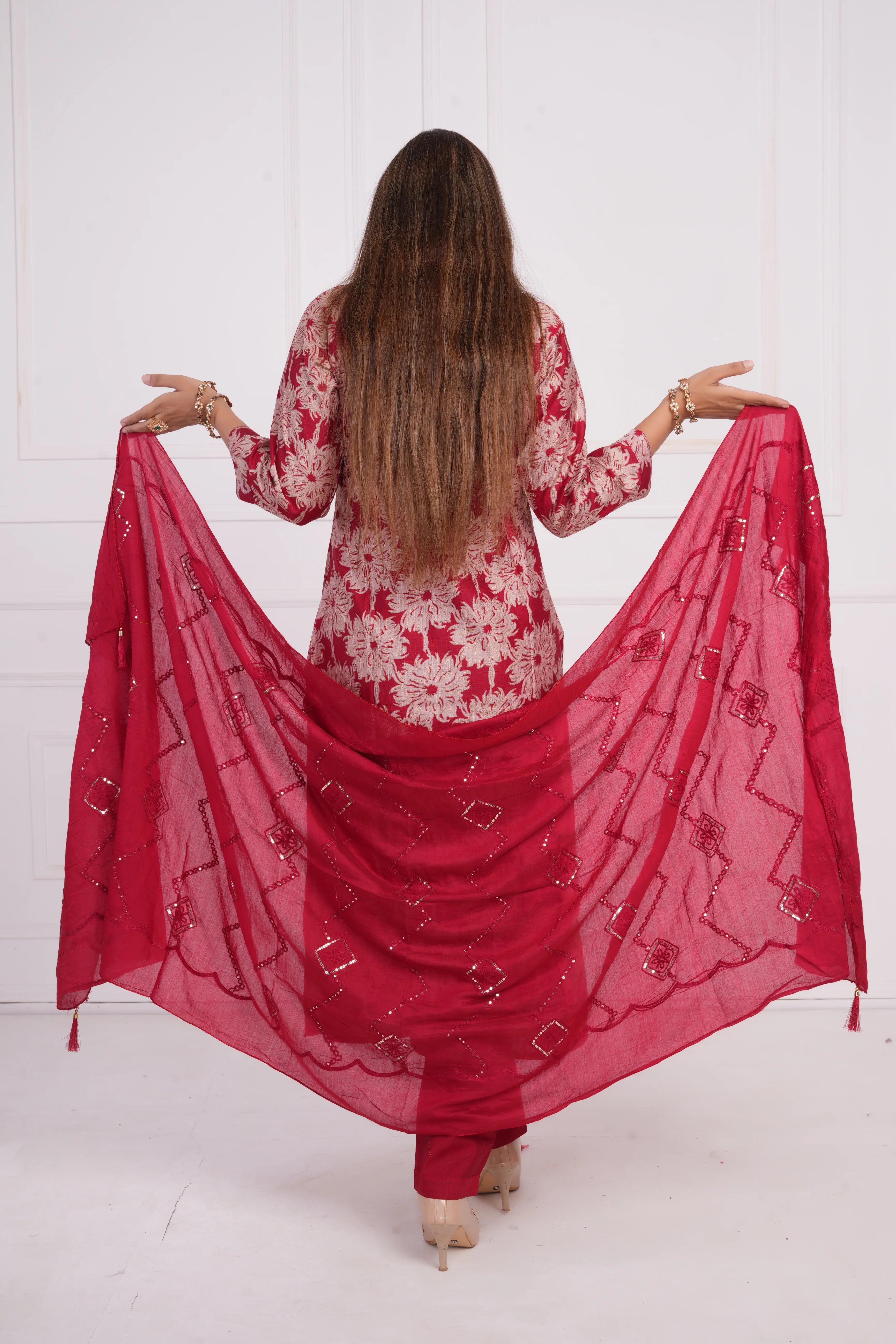 Ethnic motif zari sequinned embroidered silk kurta pant and dupatta