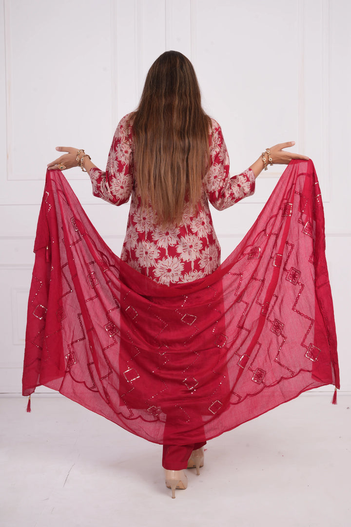 Ethnic motif zari sequinned embroidered silk kurta pant and dupatta