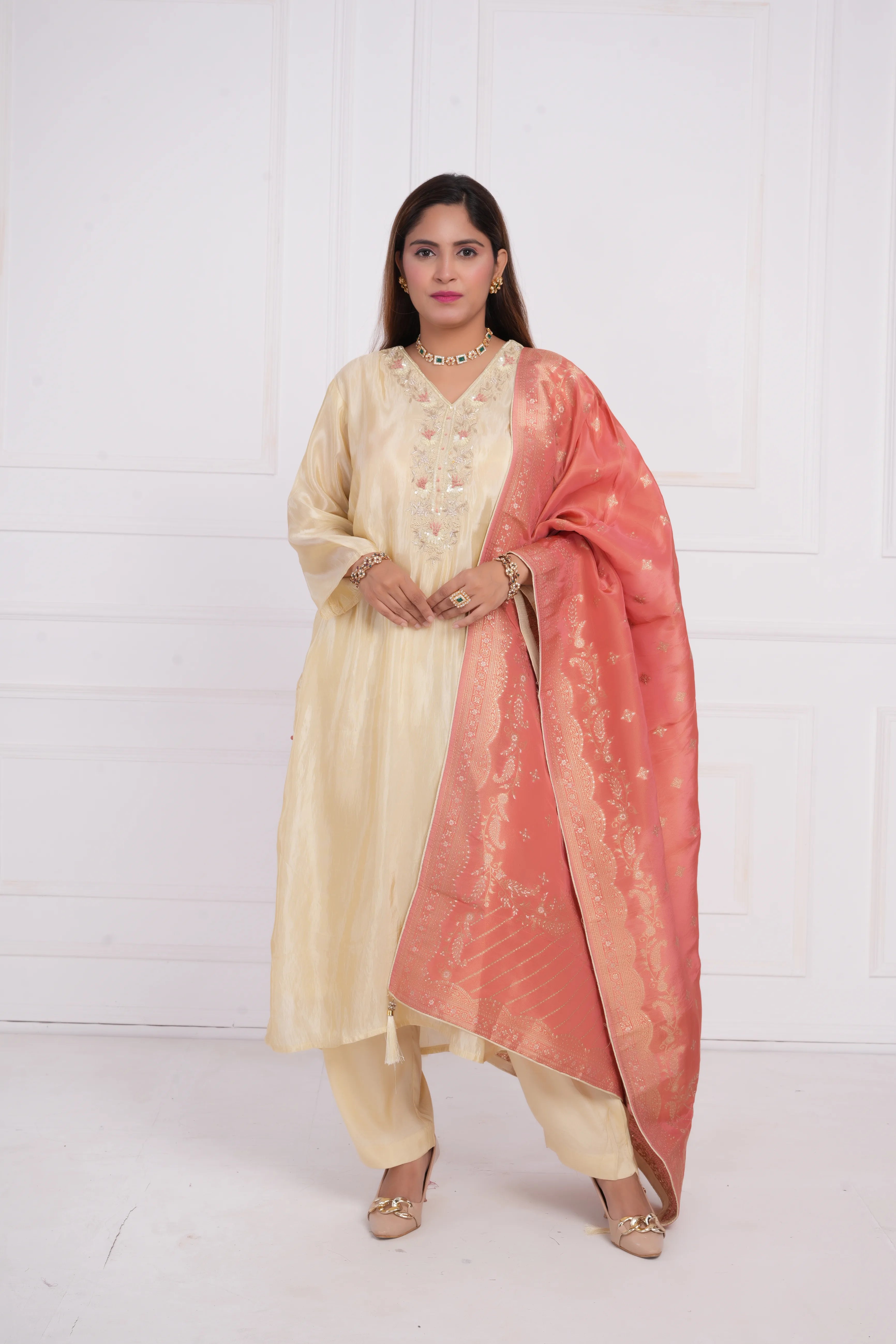 Women Ethnic Motifs and Zari Embroidered Kurta with Trouser & Banarsi Dupatta