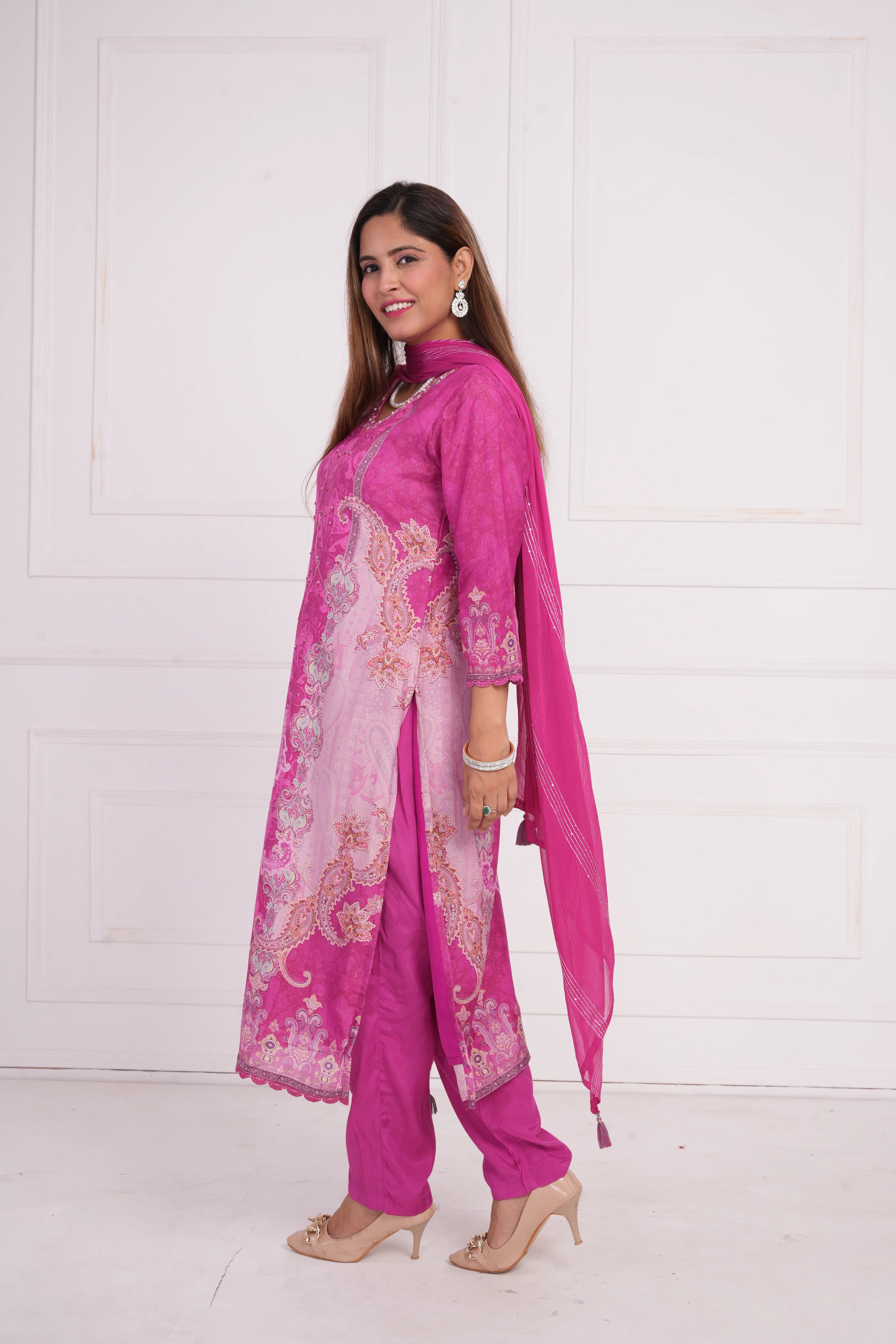 Ethnic motif zari sequinned embroidered silk kurta pant and dupatta