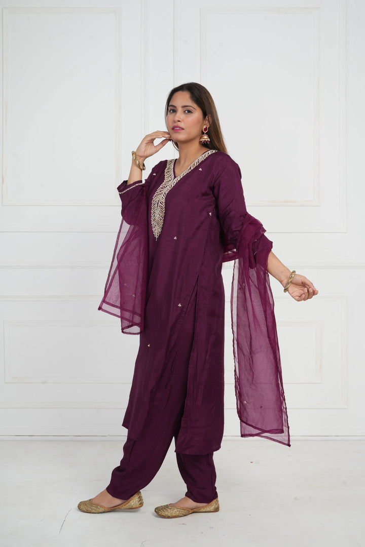 Ethnic motif zari sequinned embroidered silk kurta pant and dupatta