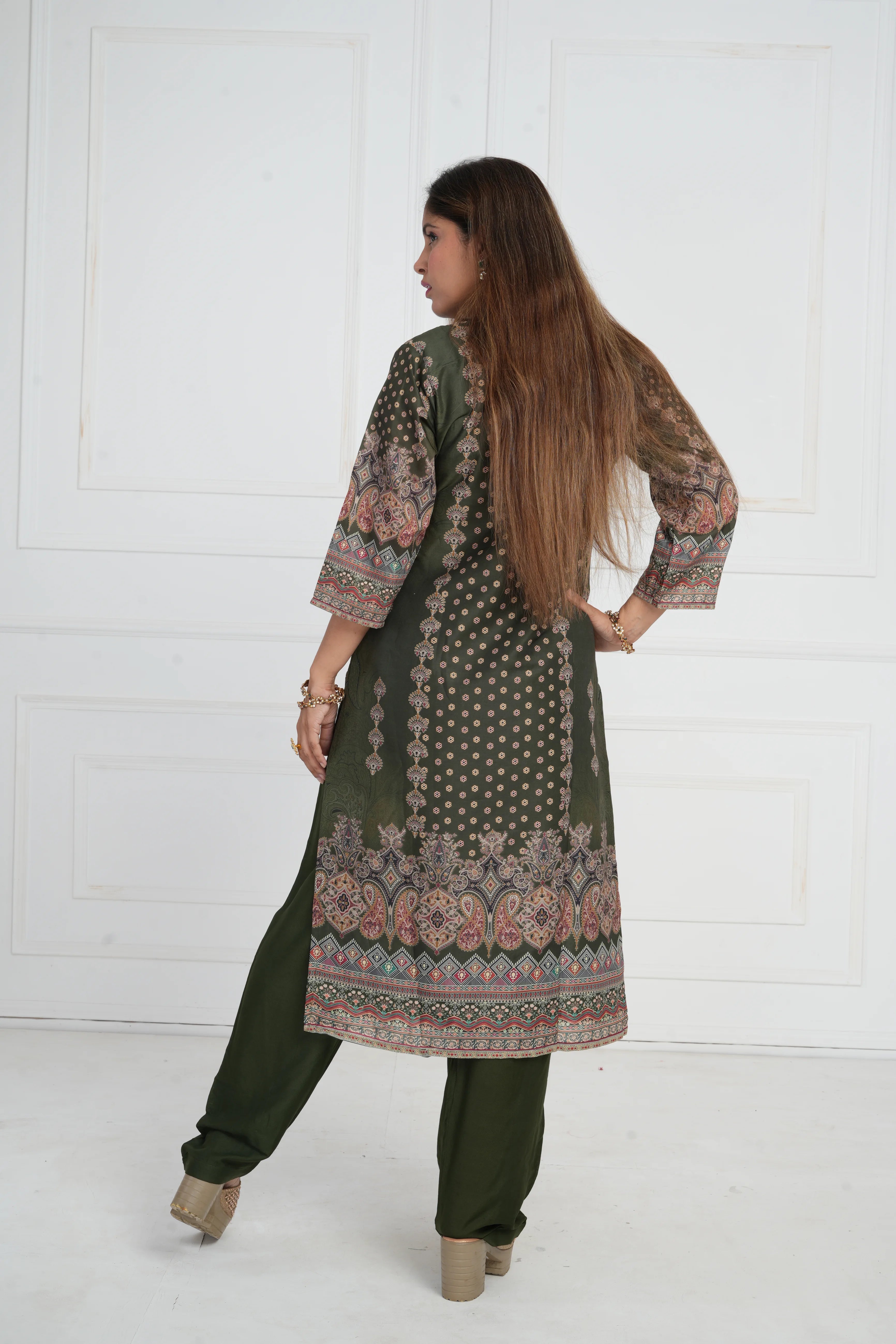 Ethnic motif zari sequinned embroidered silk kurta pant and dupatta