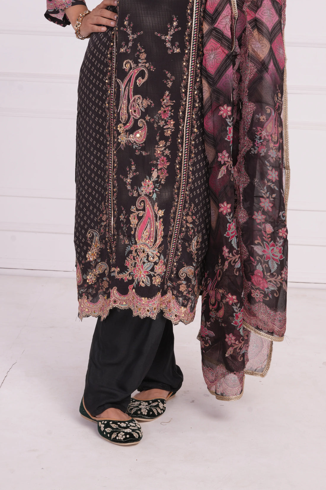 Ethnic motif zari sequinned embroidered silk kurta pant and dupatta